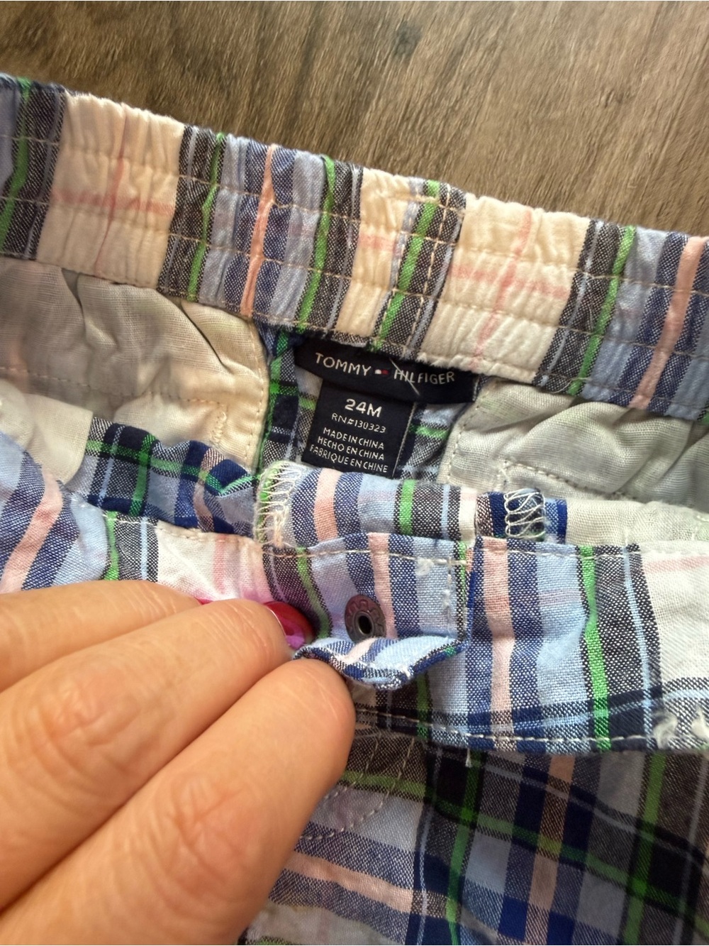Tommy Hilfiger Toddler Plaid Shorts 24M Blue Green Pink Preppy Summer - Picture 3 of 4